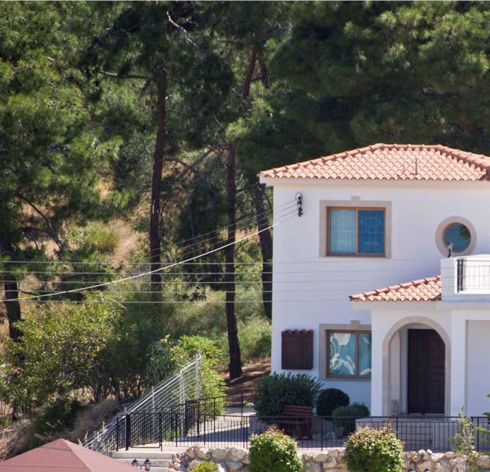 Mersinia Villa Argaka Exterior photo